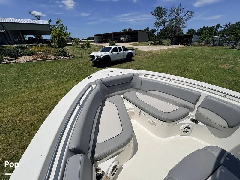 Slide: The Image of NauticStar 2102L 2021 - 16634520