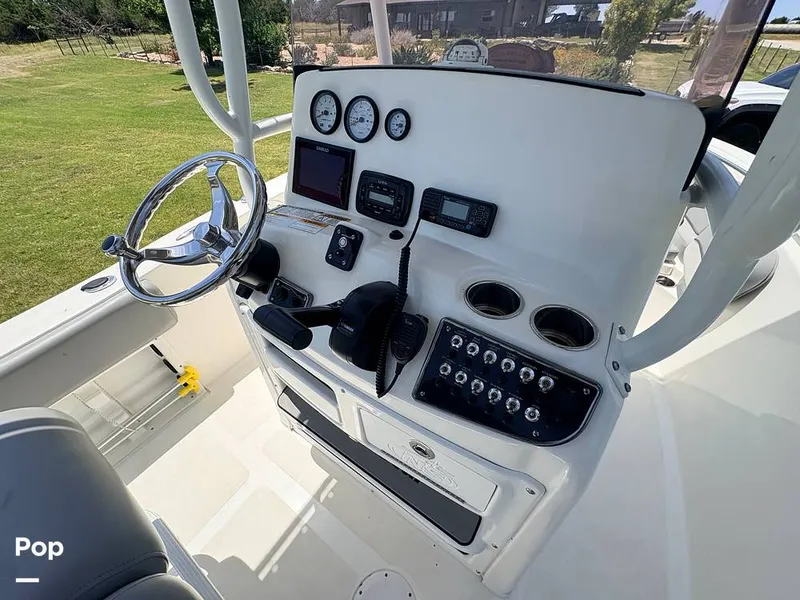 Slide: The Image of NauticStar 2102L 2021 - 16634531