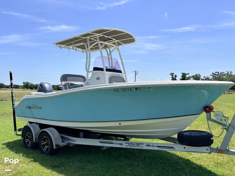 Slide: The Image of NauticStar 2102L 2021 - 16634589