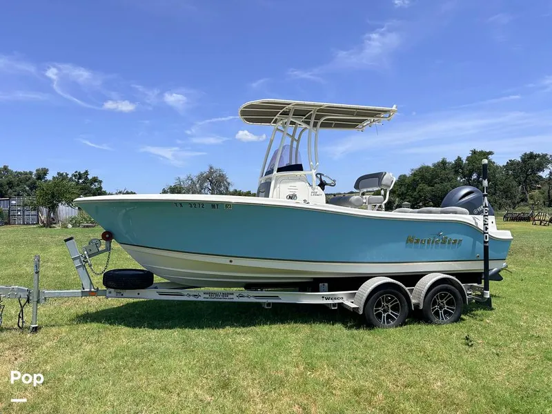 Slide: The Image of NauticStar 2102L 2021 - 16634604