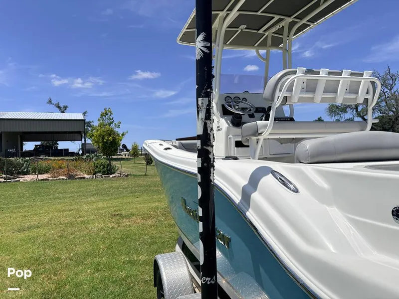 Slide: The Image of NauticStar 2102L 2021 - 16634562