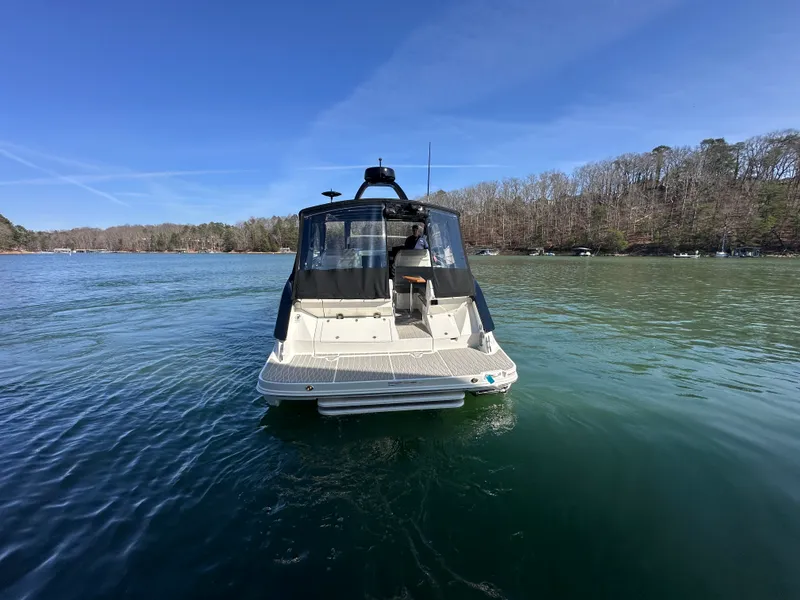 Slide: The Image of Sea Ray Sundancer 370 2026 - 3
