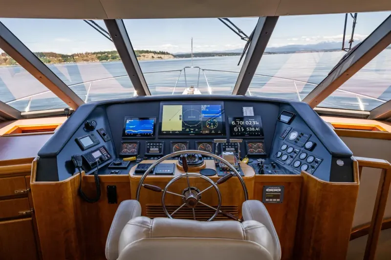 Slide: The Image of Westbay Pilothouse 2000 - 9