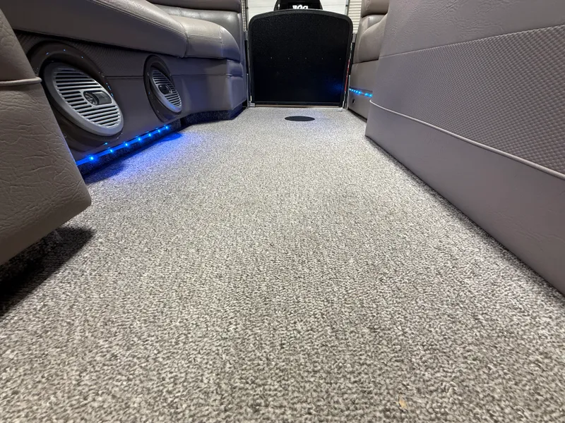 Slide: The Image of Premier 260 GRAND ISLE 2012 - 102