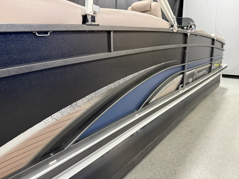 Slide: The Image of Premier 260 GRAND ISLE 2012 - 20