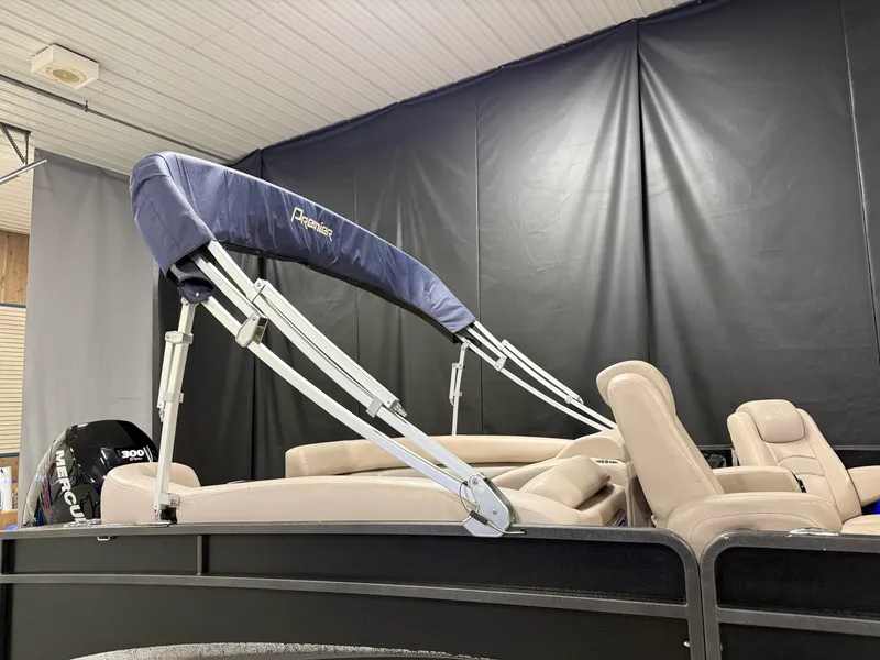 Slide: The Image of Premier 260 GRAND ISLE 2012 - 22