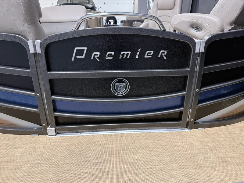 Slide: The Image of Premier 260 GRAND ISLE 2012 - 27