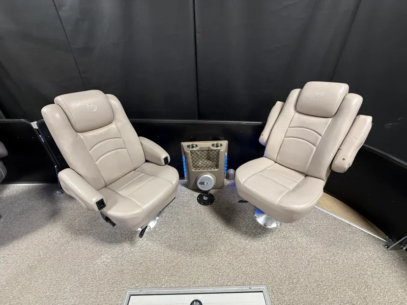 Slide: The Image of Premier 260 GRAND ISLE 2012 - 31