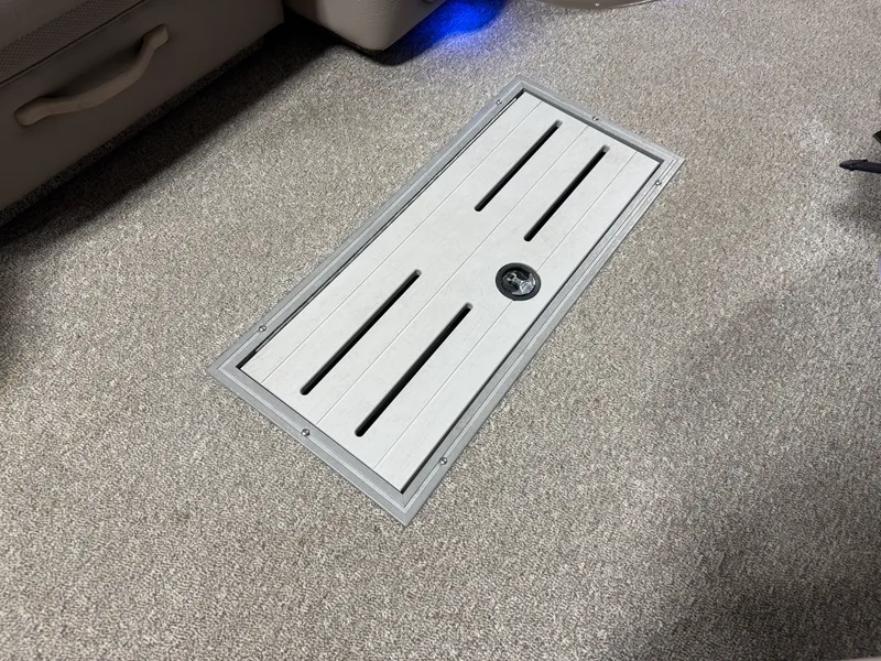 Slide: The Image of Premier 260 GRAND ISLE 2012 - 38