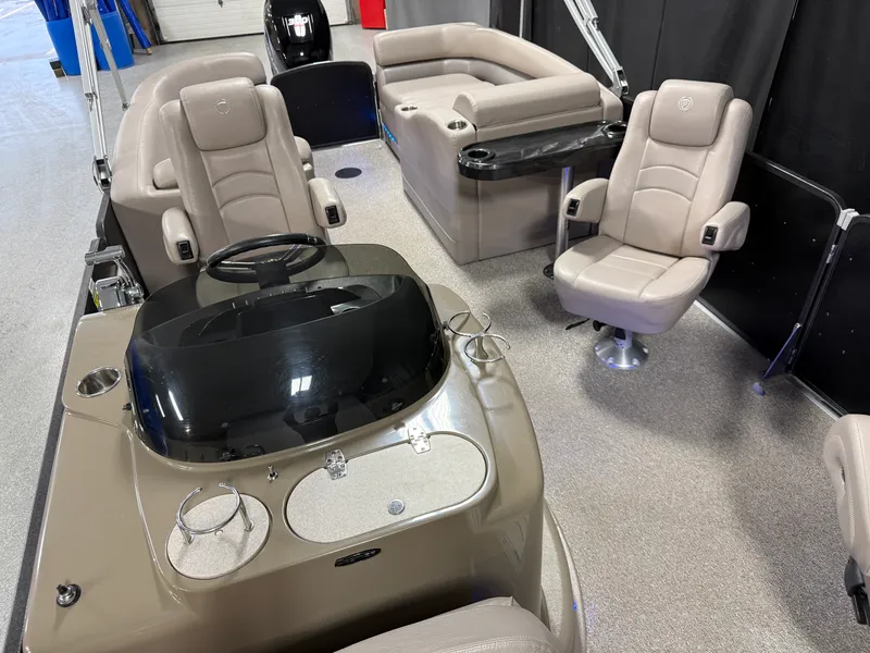 Slide: The Image of Premier 260 GRAND ISLE 2012 - 48