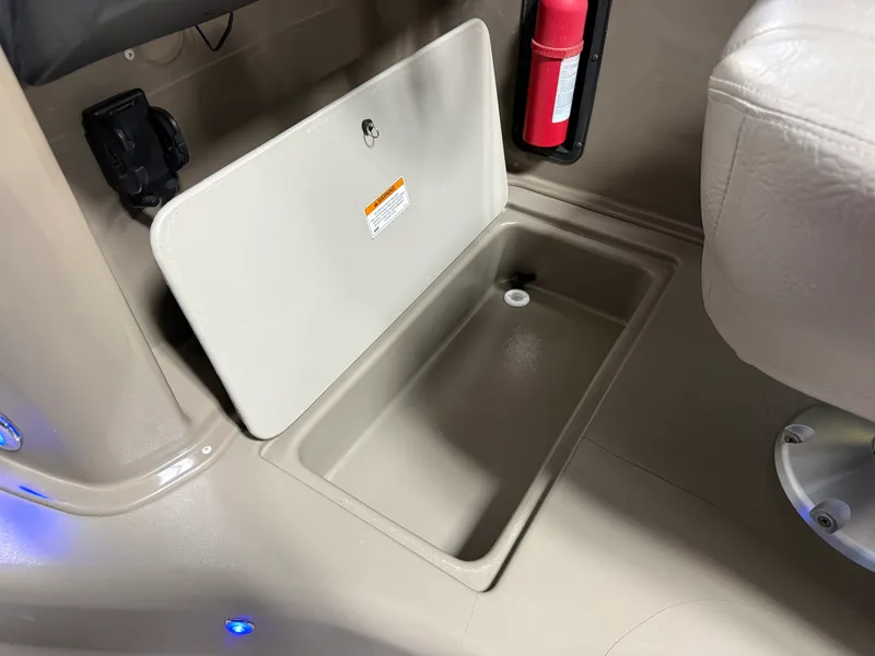 Slide: The Image of Premier 260 GRAND ISLE 2012 - 65