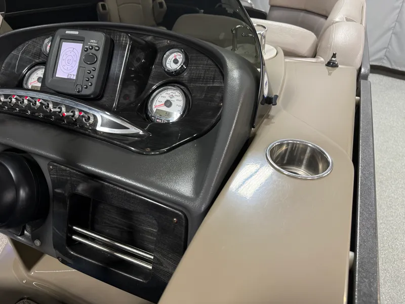 Slide: The Image of Premier 260 GRAND ISLE 2012 - 73