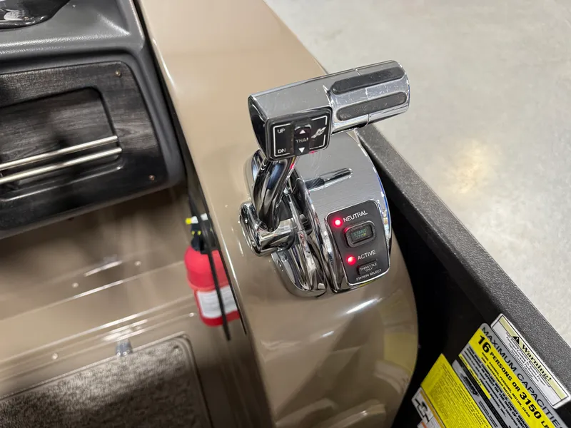 Slide: The Image of Premier 260 GRAND ISLE 2012 - 76