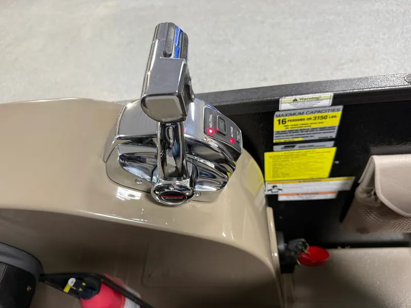 Slide: The Image of Premier 260 GRAND ISLE 2012 - 77