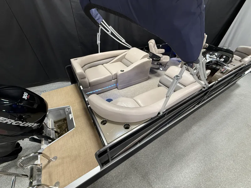 Slide: The Image of Premier 260 GRAND ISLE 2012 - 8