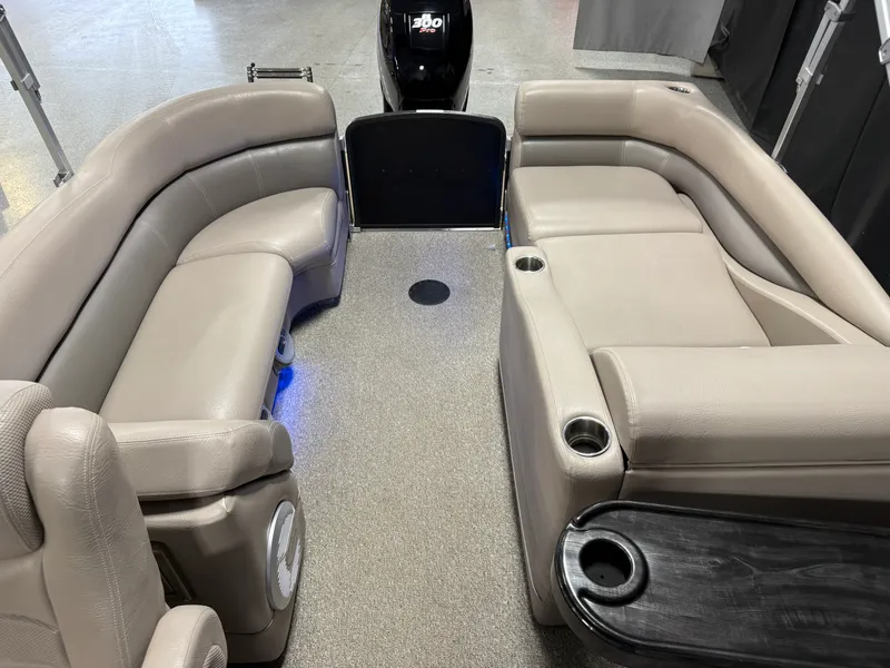 Slide: The Image of Premier 260 GRAND ISLE 2012 - 82