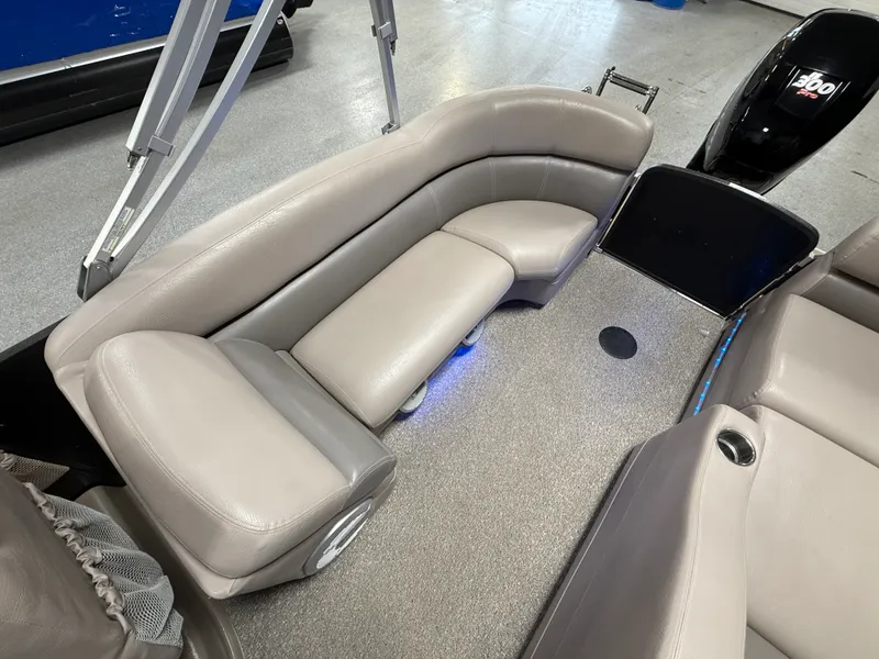 Slide: The Image of Premier 260 GRAND ISLE 2012 - 84