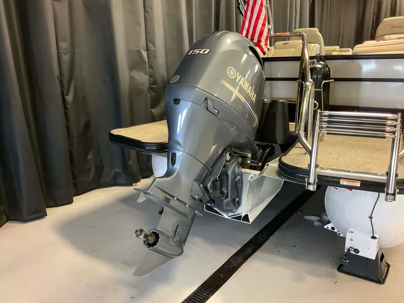 Slide: The Image of Barletta L23QC 2019 - 10