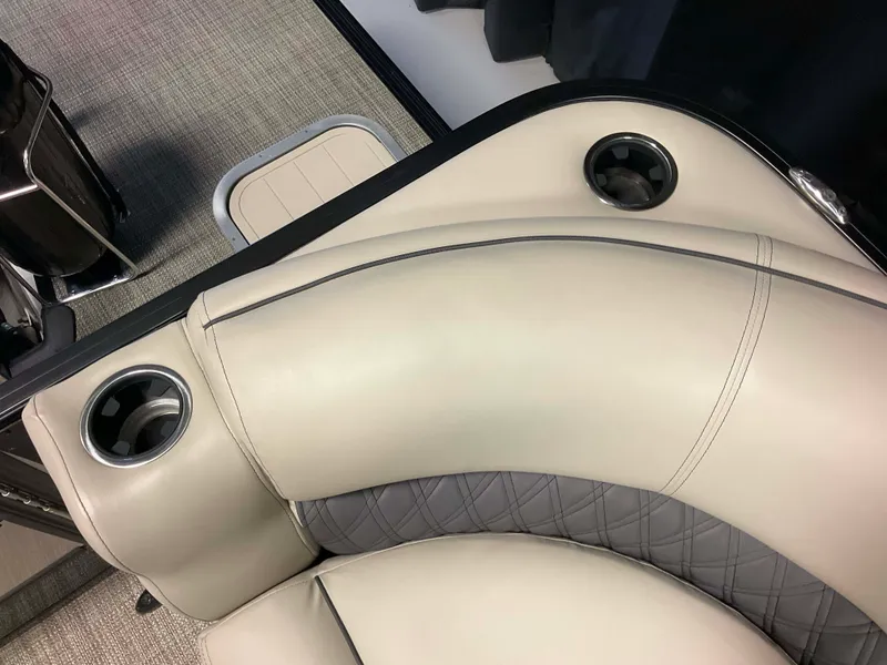 Slide: The Image of Barletta L23QC 2019 - 21