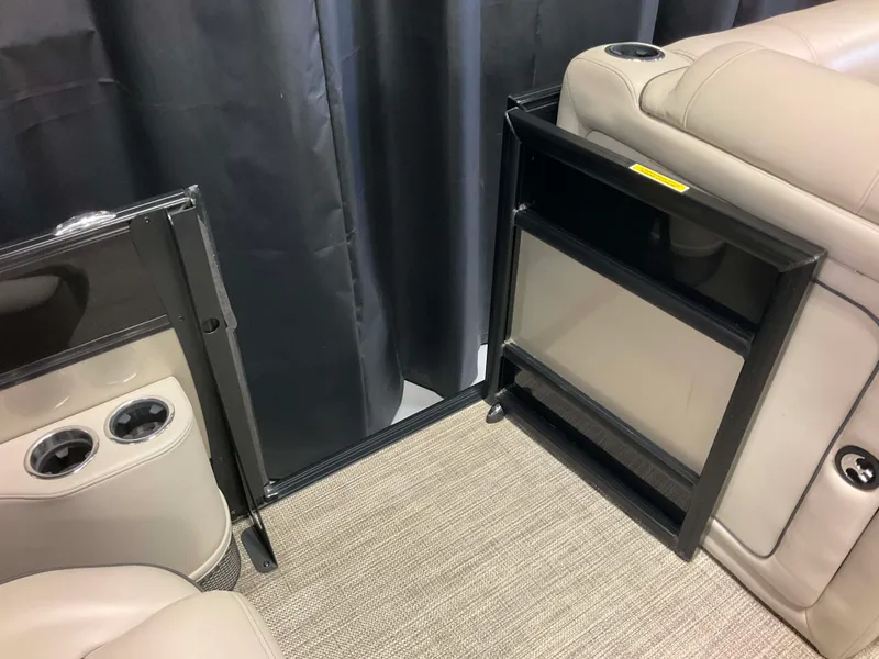 Slide: The Image of Barletta L23QC 2019 - 33