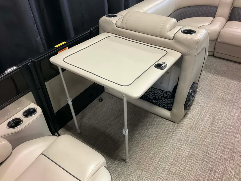 Slide: The Image of Barletta L23QC 2019 - 35