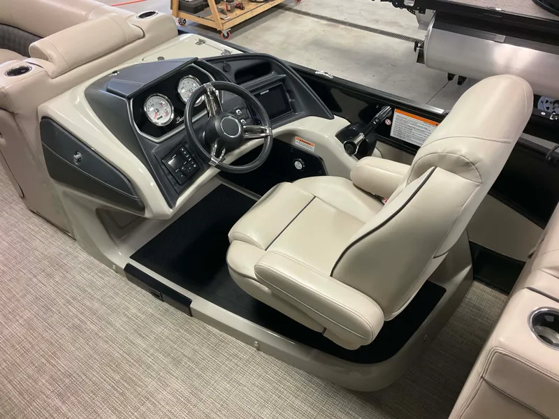 Slide: The Image of Barletta L23QC 2019 - 38