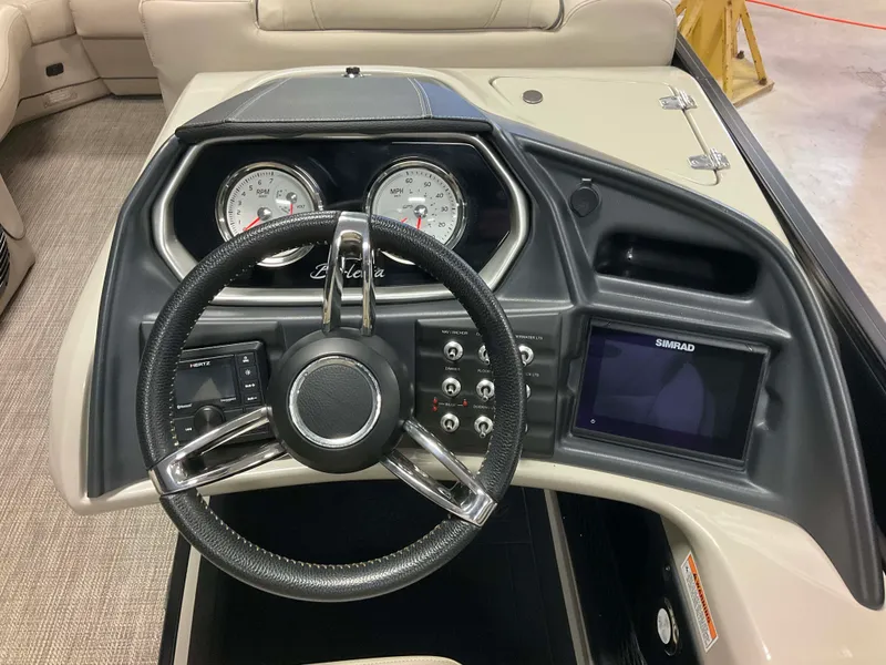 Slide: The Image of Barletta L23QC 2019 - 41