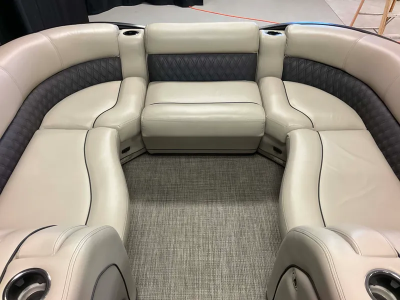 Slide: The Image of Barletta L23QC 2019 - 47