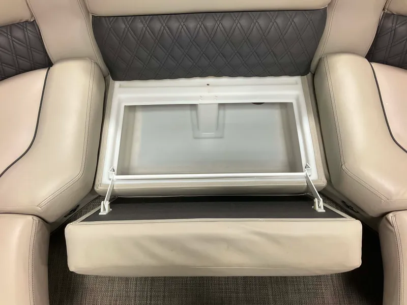 Slide: The Image of Barletta L23QC 2019 - 48