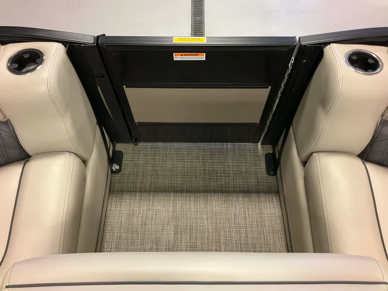 Slide: The Image of Barletta L23QC 2019 - 49