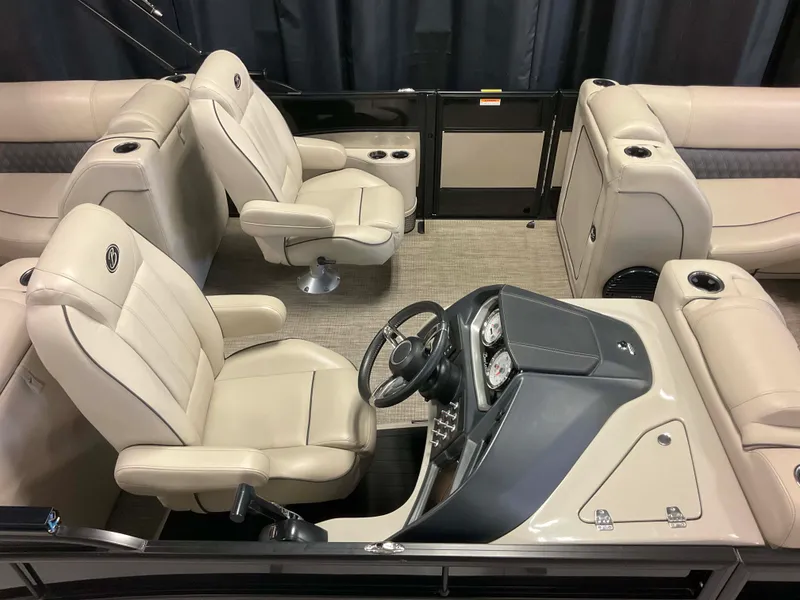 Slide: The Image of Barletta L23QC 2019 - 6