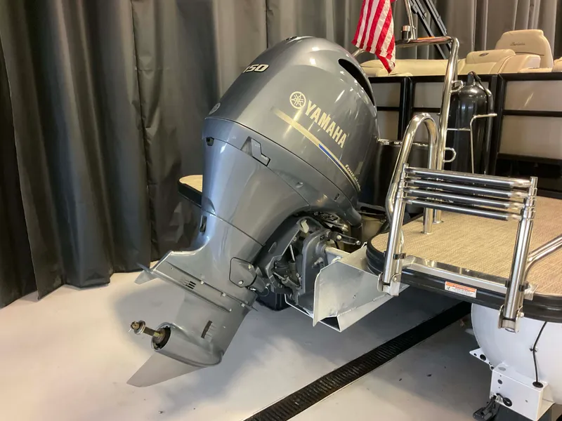 Slide: The Image of Barletta L23QC 2019 - 9