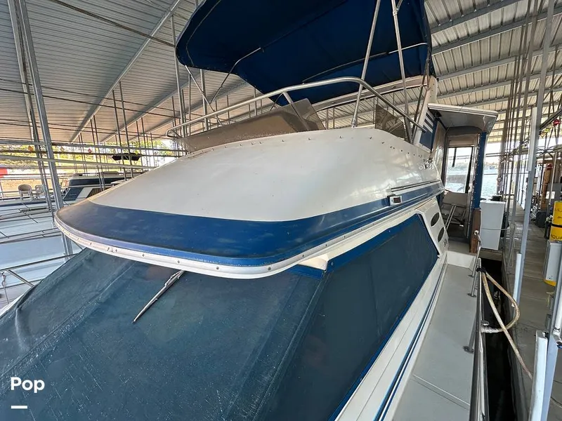 Slide: The Image of Sea Ray 410 AFt Cabin 1986 - 16033321