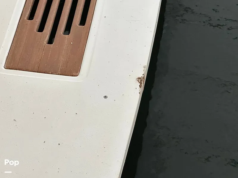 Slide: The Image of Sea Ray 410 AFt Cabin 1986 - 16033333