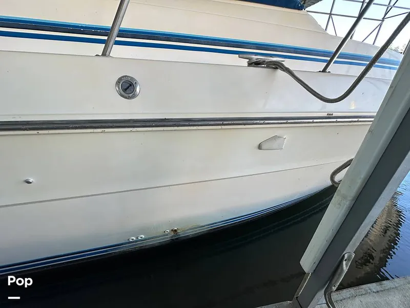 Slide: The Image of Sea Ray 410 AFt Cabin 1986 - 16033343