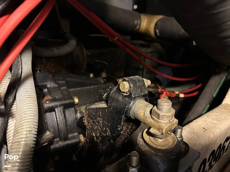 Slide: The Image of Sea Ray 410 AFt Cabin 1986 - 16033368