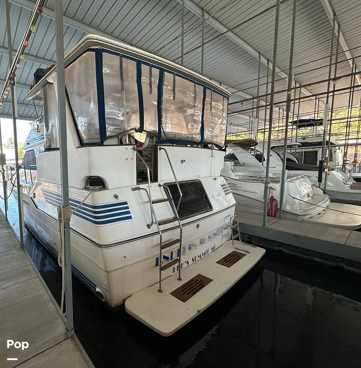 Slide: The Image of Sea Ray 410 AFt Cabin 1986 - 16033216
