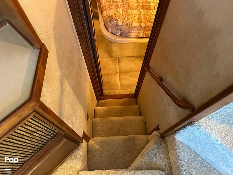 Slide: The Image of Sea Ray 410 AFt Cabin 1986 - 16033250