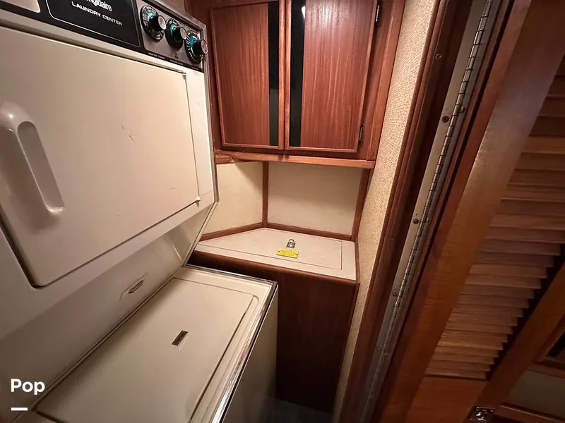 Slide: The Image of Sea Ray 410 AFt Cabin 1986 - 16033258