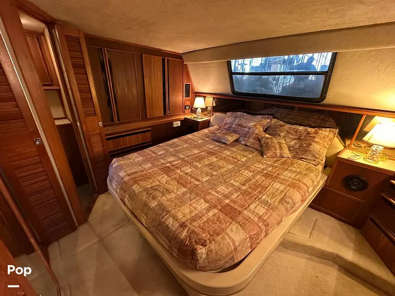 Slide: The Image of Sea Ray 410 AFt Cabin 1986 - 16033259
