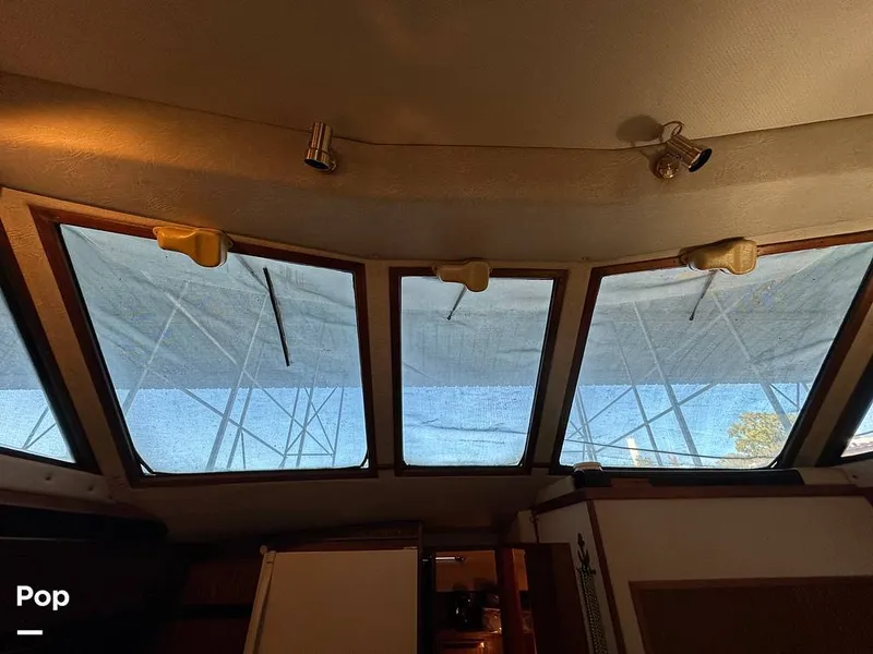 Slide: The Image of Sea Ray 410 AFt Cabin 1986 - 16033271