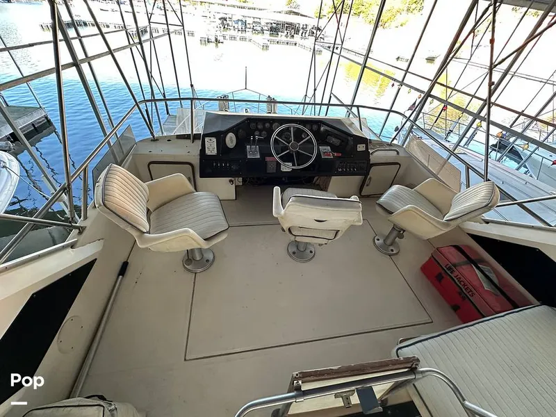 Slide: The Image of Sea Ray 410 AFt Cabin 1986 - 16033274