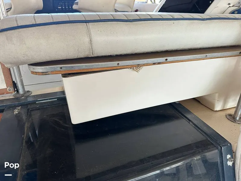 Slide: The Image of Sea Ray 410 AFt Cabin 1986 - 16033296