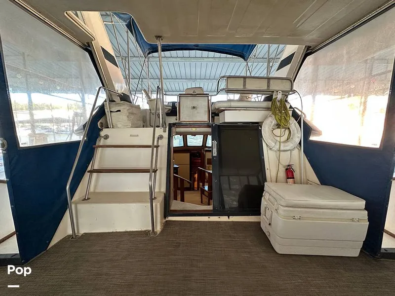 Slide: The Image of Sea Ray 410 AFt Cabin 1986 - 16033302