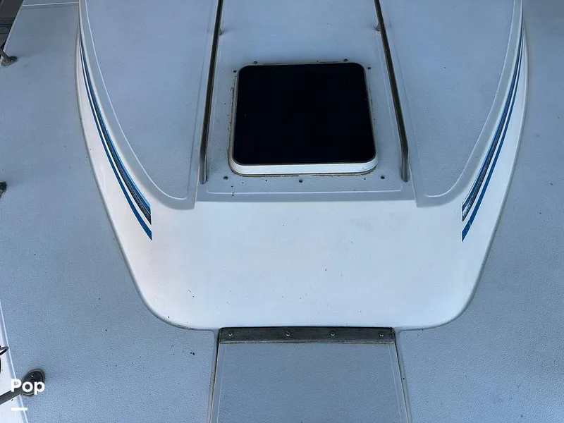 Slide: The Image of Sea Ray 410 AFt Cabin 1986 - 16033312