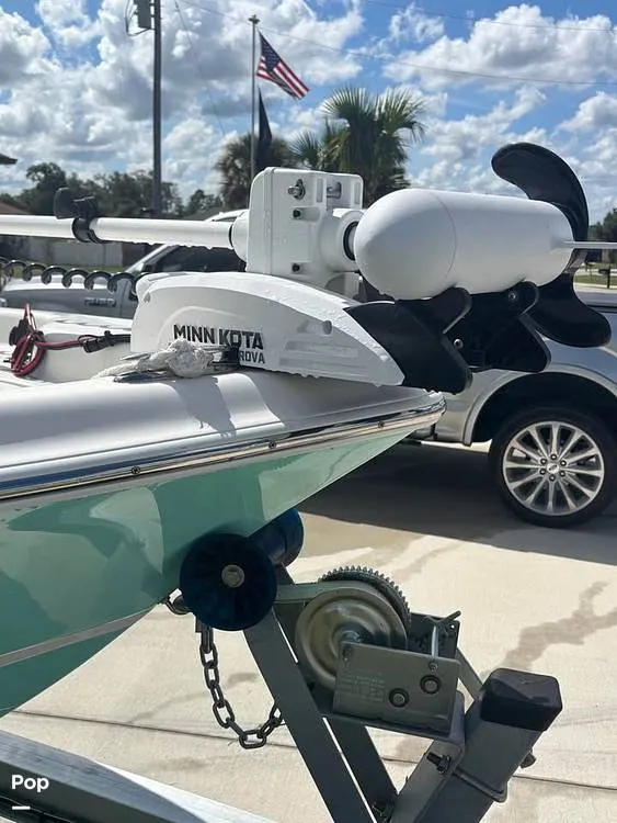 Slide: The Image of Blue Wave 2200 Pure Bay 2023 - 15946649