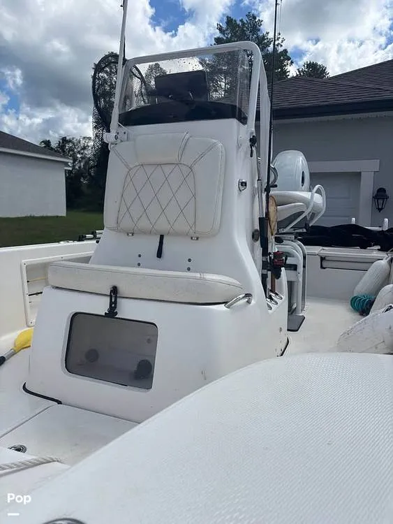 Slide: The Image of Blue Wave 2200 Pure Bay 2023 - 15946642