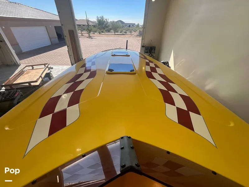 Slide: The Image of Topside - 15979925