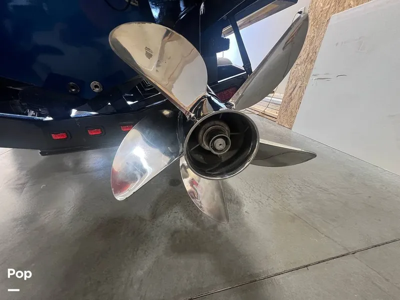 Slide: The Image of Stainless Steel Prop - 15979945