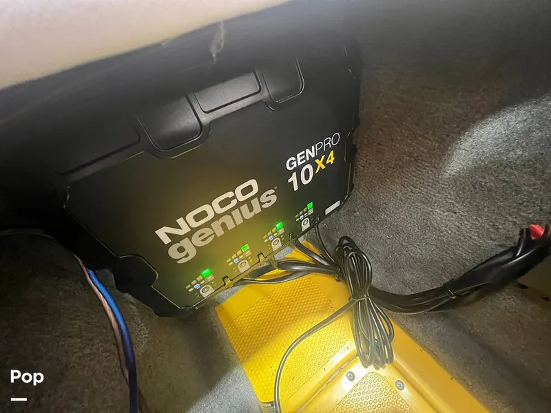 Slide: The Image of Sleekcraft Heritage 34 2003 - 15979902